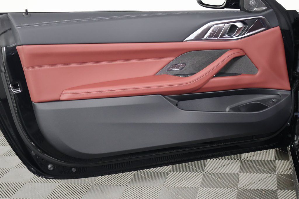 Thumbnail: 2027 BMW 4 Series - 8