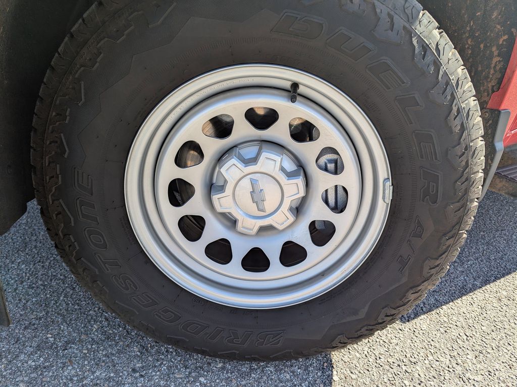 used 2025 Chevrolet Silverado 1500 car, priced at $38,991