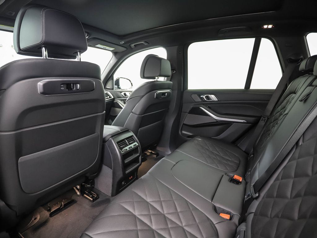 Thumbnail: 2026 BMW X5 - 20