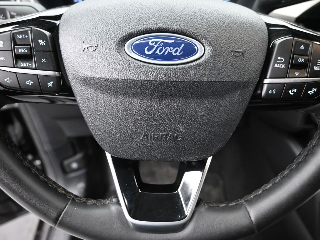Certified Used 2022 Black Ford SEL image 14