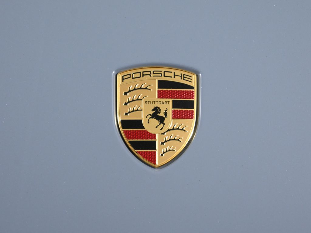 2025 Porsche   11