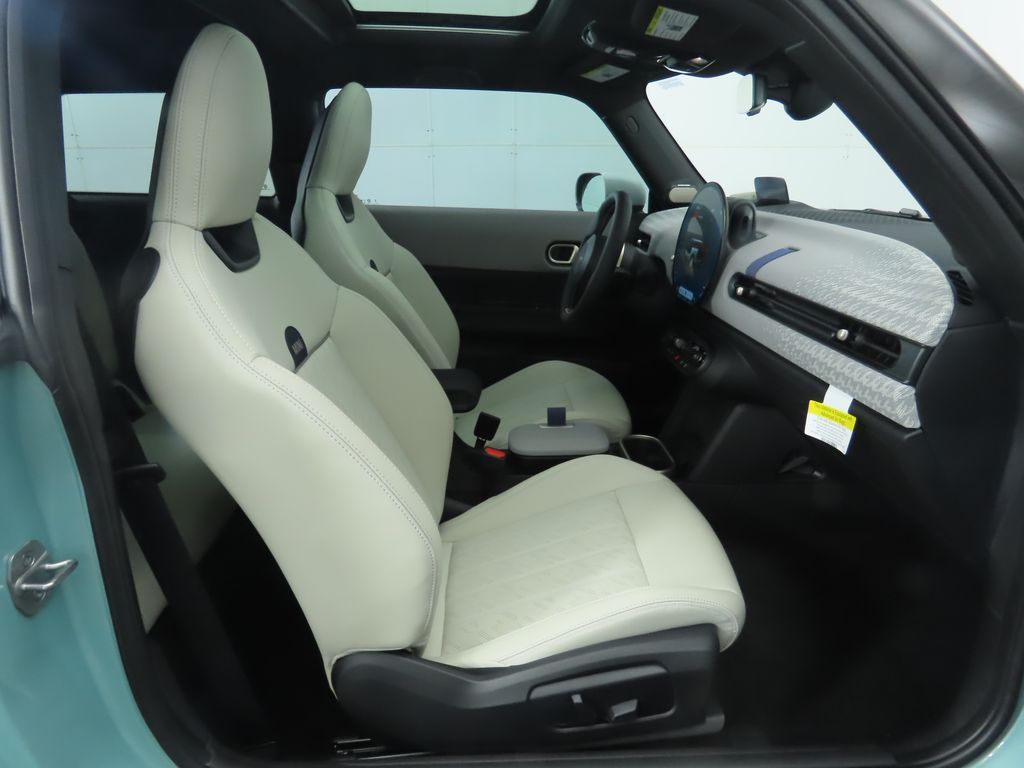 Thumbnail: 2026 MINI Cooper - 22