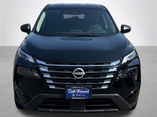 2025 Nissan Rogue S photo 3