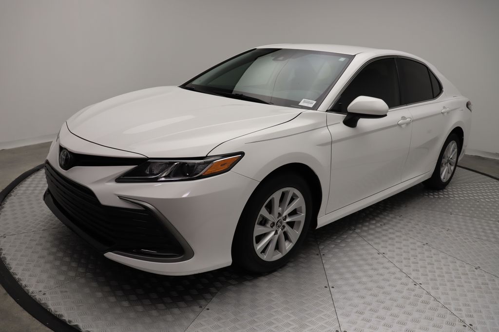 2024 Toyota Camry LE -
                West Palm Beach, FL