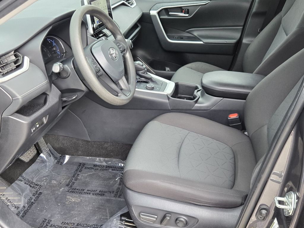 2024 Toyota RAV4 - $31,998