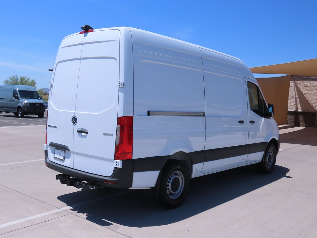 Thumbnail: 2026 Mercedes-Benz Sprinter - 5
