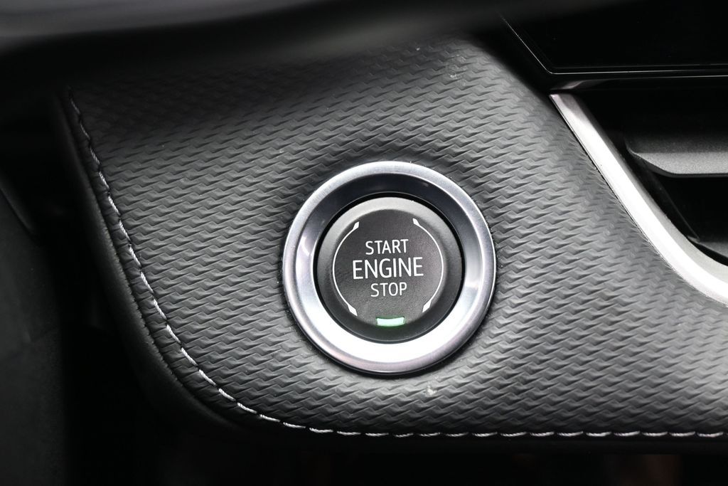 Used 2026 Mosaic Black Metallic Chevrolet LT image 16