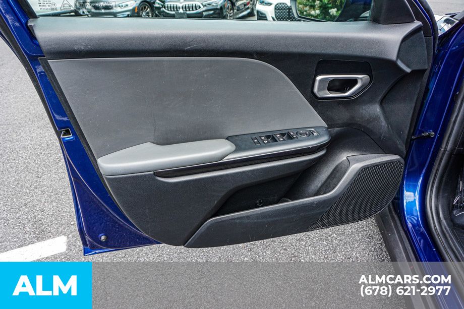 Used 2025 Blue Kia LXS image 46