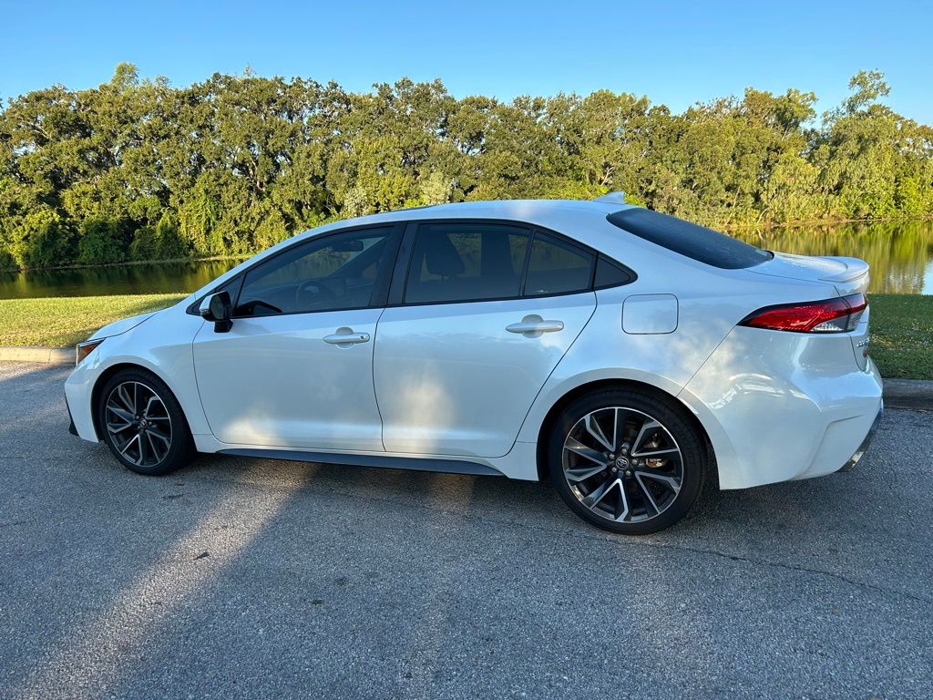 Thumbnail: 2022 Toyota Corolla - 3