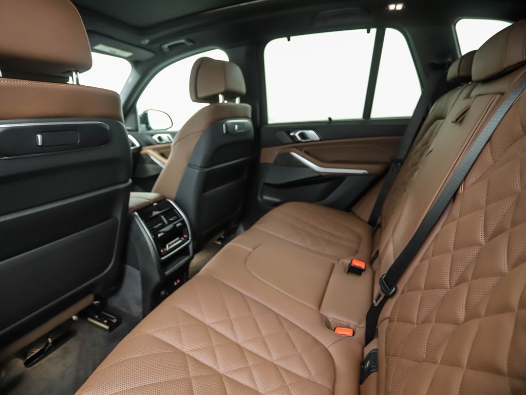 Thumbnail: 2026 BMW X5 - 22