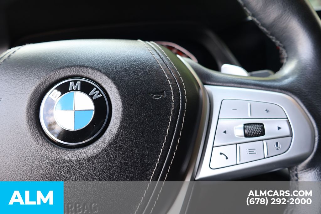 Used 2022 Gray BMW xDrive40i image 35