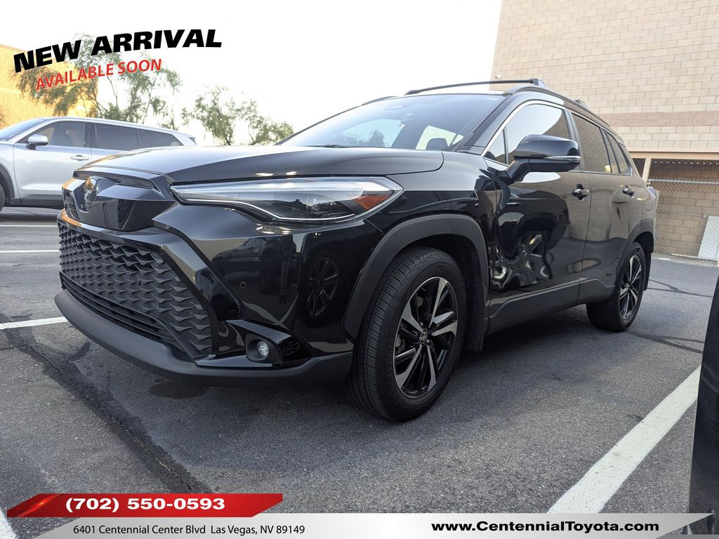 2024 Toyota Corolla Cross Hybrid XSE AWD's photo