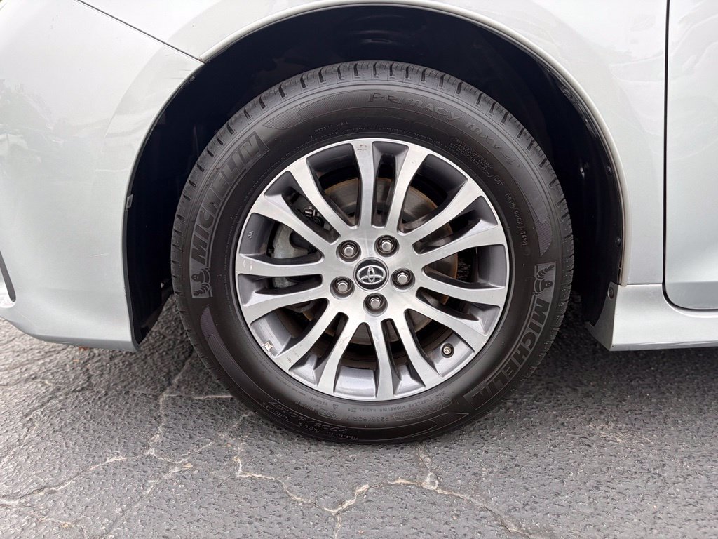 Used 2020 Toyota Sienna Van