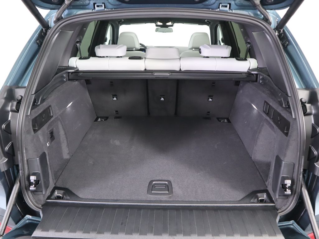 Thumbnail: 2026 BMW X5 - 29