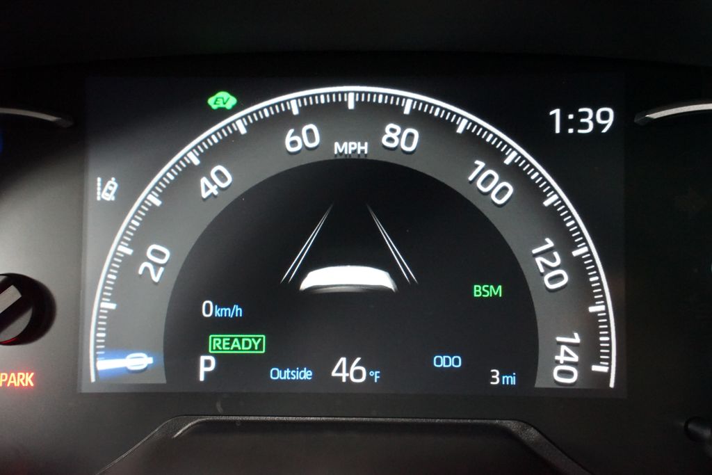 Thumbnail: 2025 Toyota RAV4 - 16