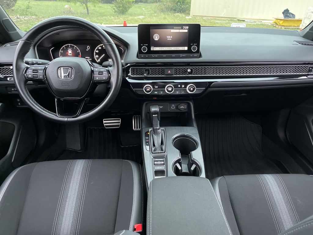 2024 Honda Civic Sport 16