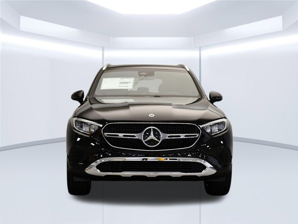 Thumbnail: 2026 Mercedes-Benz GLC - 8