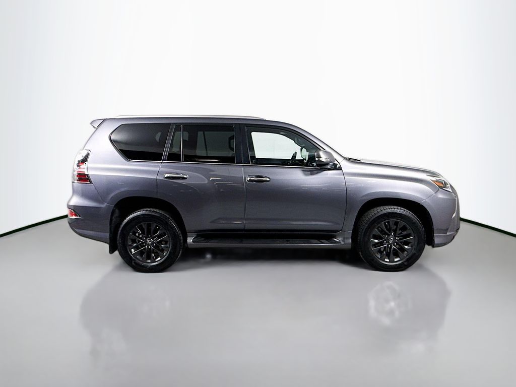 Thumbnail: 2023 Lexus GX - 4
