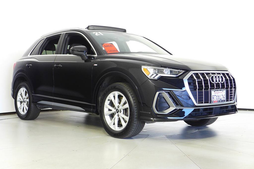 Thumbnail: 2021 Audi Q3 - 4