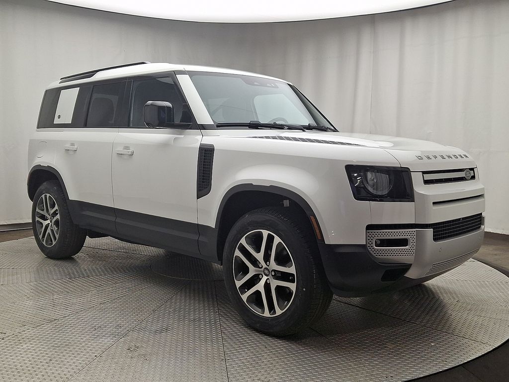 Thumbnail: 2024 Land Rover Defender - 3