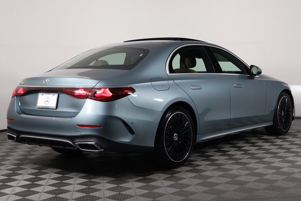 Thumbnail: 2027 Mercedes-Benz E-Class - 2