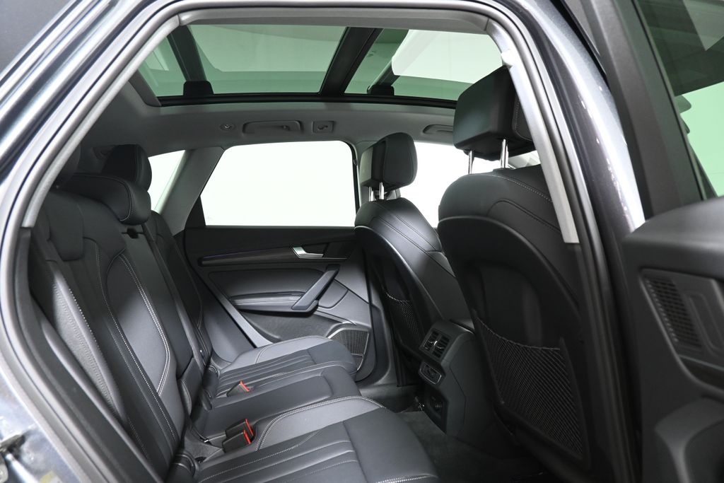 2025 Audi Q5 e Premium Plus 26