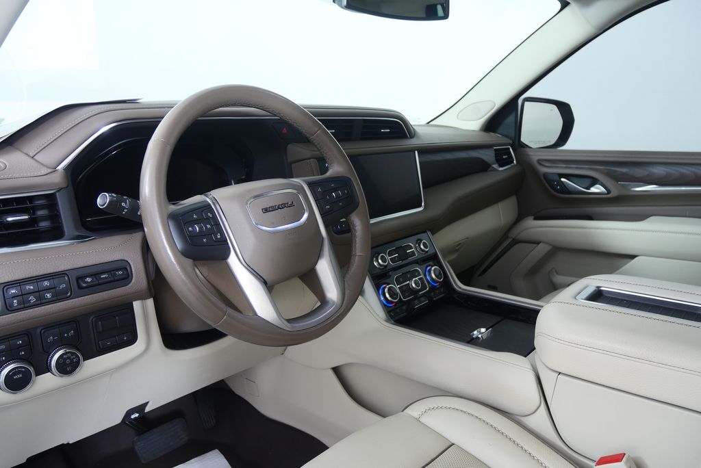 Thumbnail: 2022 GMC Yukon - 14