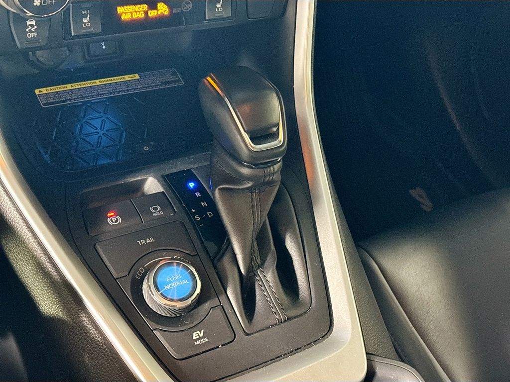 2020 Toyota RAV4 Hybrid XSE