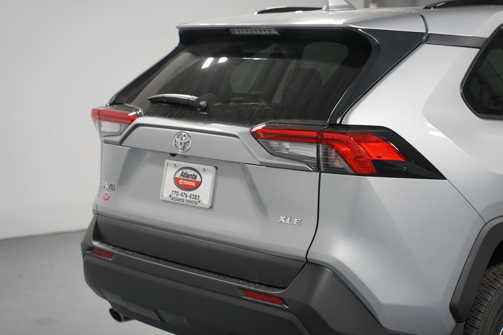 Thumbnail: 2025 Toyota RAV4 - 9