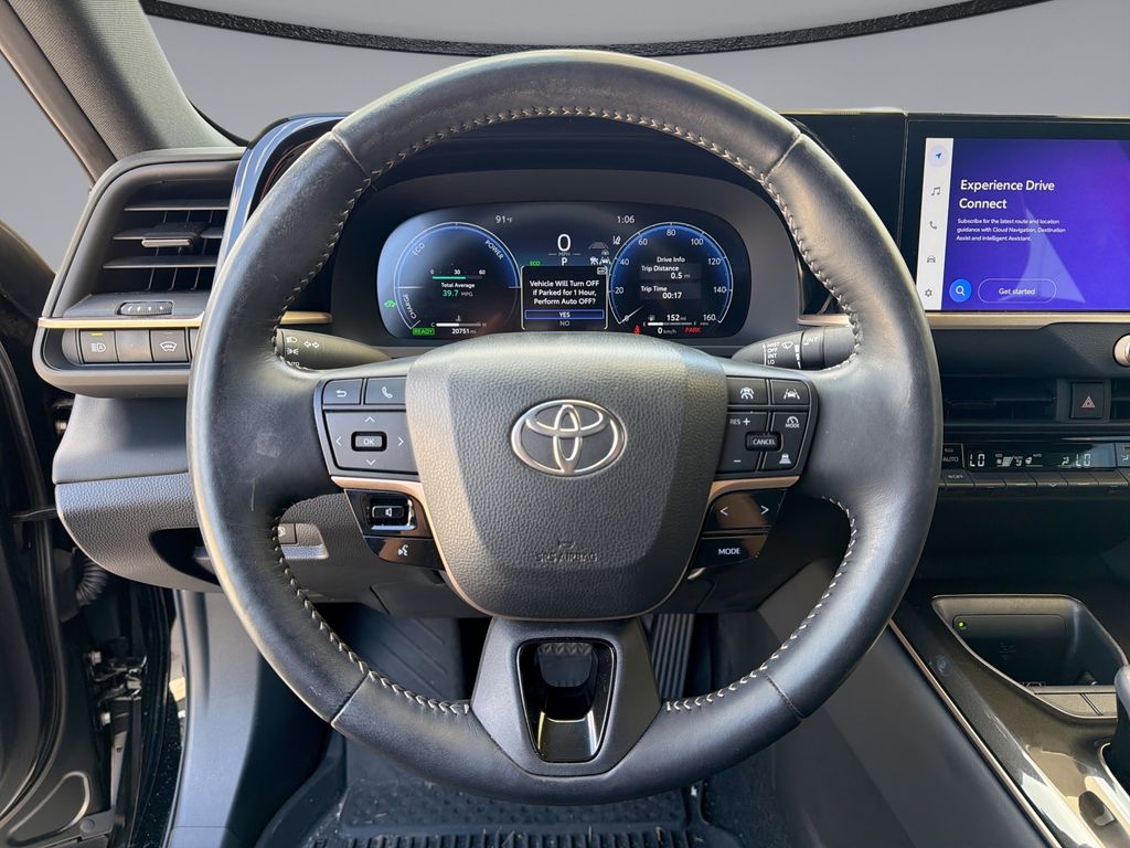 Thumbnail: 2025 Toyota Crown - 21