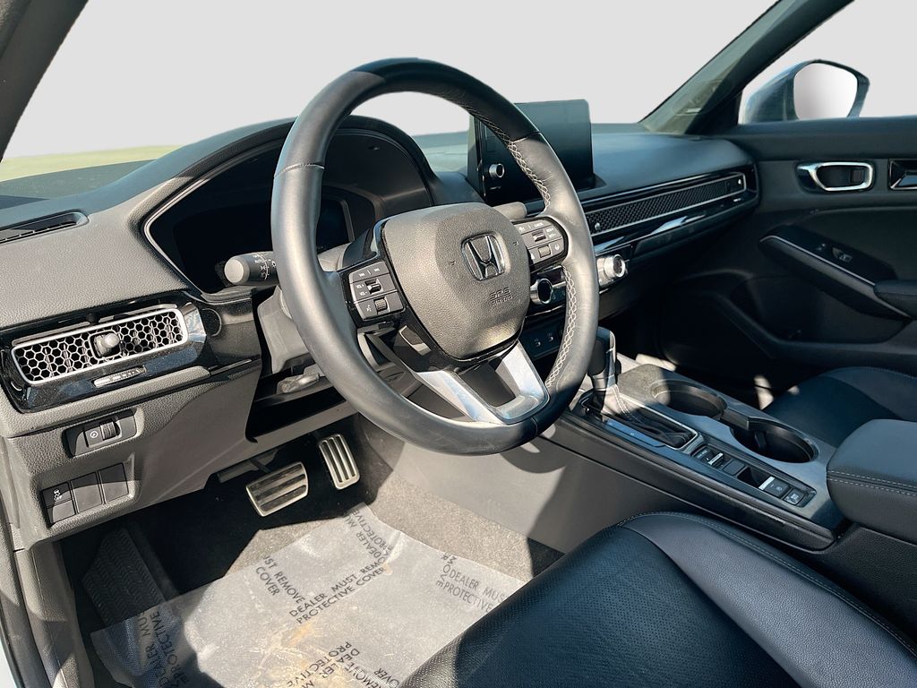Used 2025 White Honda Sport Touring image 9