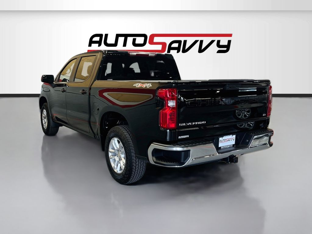 Used 2025 Black Chevrolet LT image 5