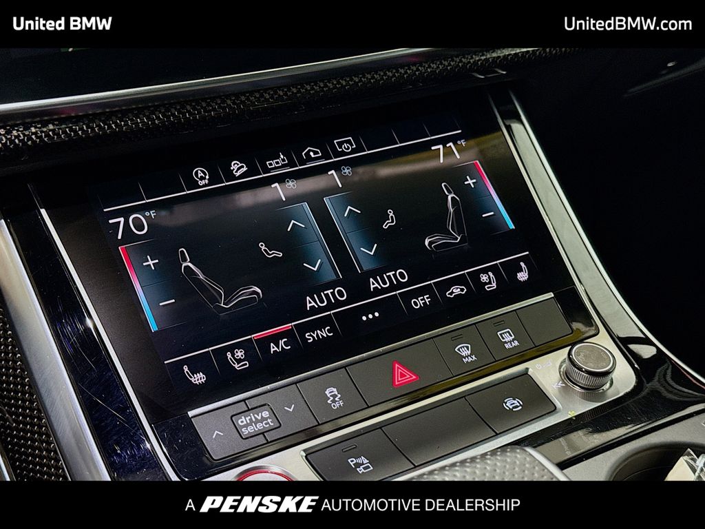 Thumbnail: 2020 Audi SQ7 - 11