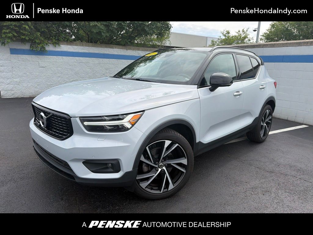 2022 Volvo XC40  -
                  Indianapolis, IN