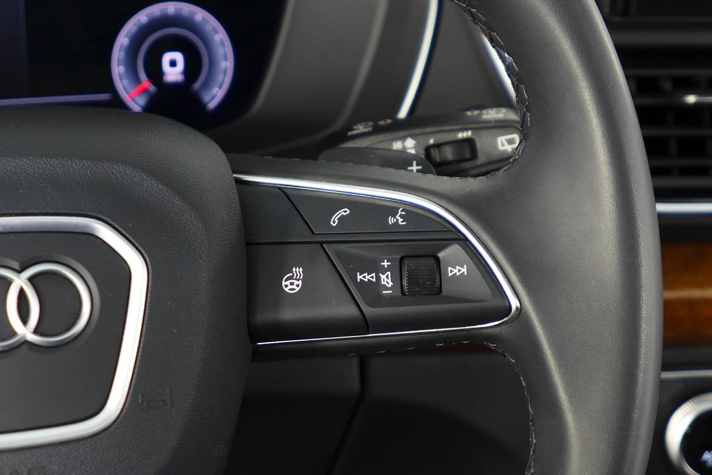 Thumbnail: 2023 Audi Q5 - 28