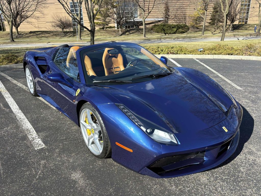 2017 Ferrari 488 Spider RWD