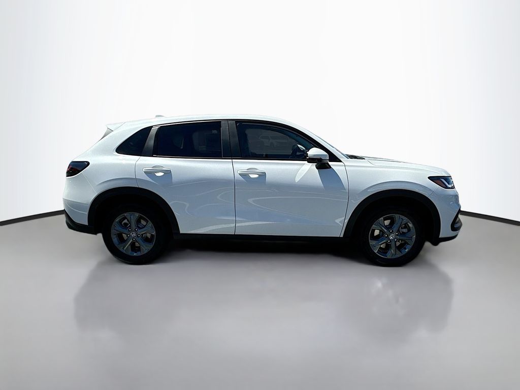 Thumbnail: 2026 Honda HR-V - 4