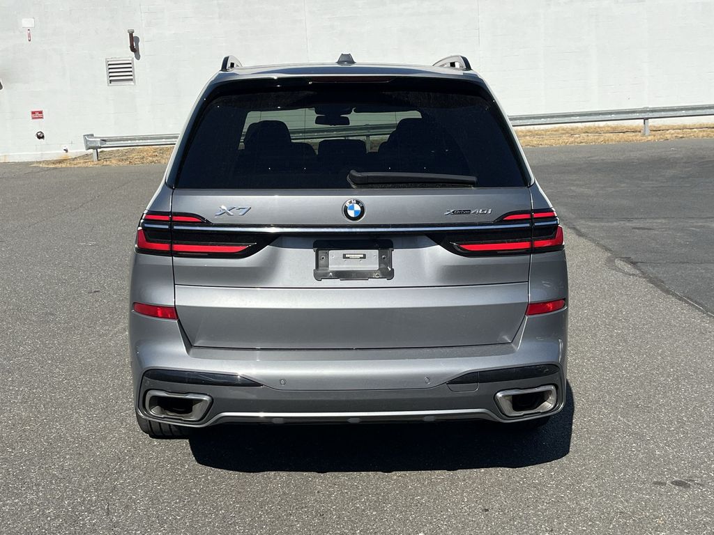 Thumbnail: 2023 BMW X7 - 22