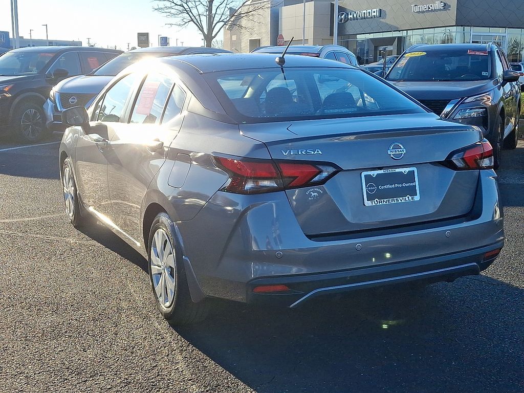 Thumbnail: 2021 Nissan Versa - 4