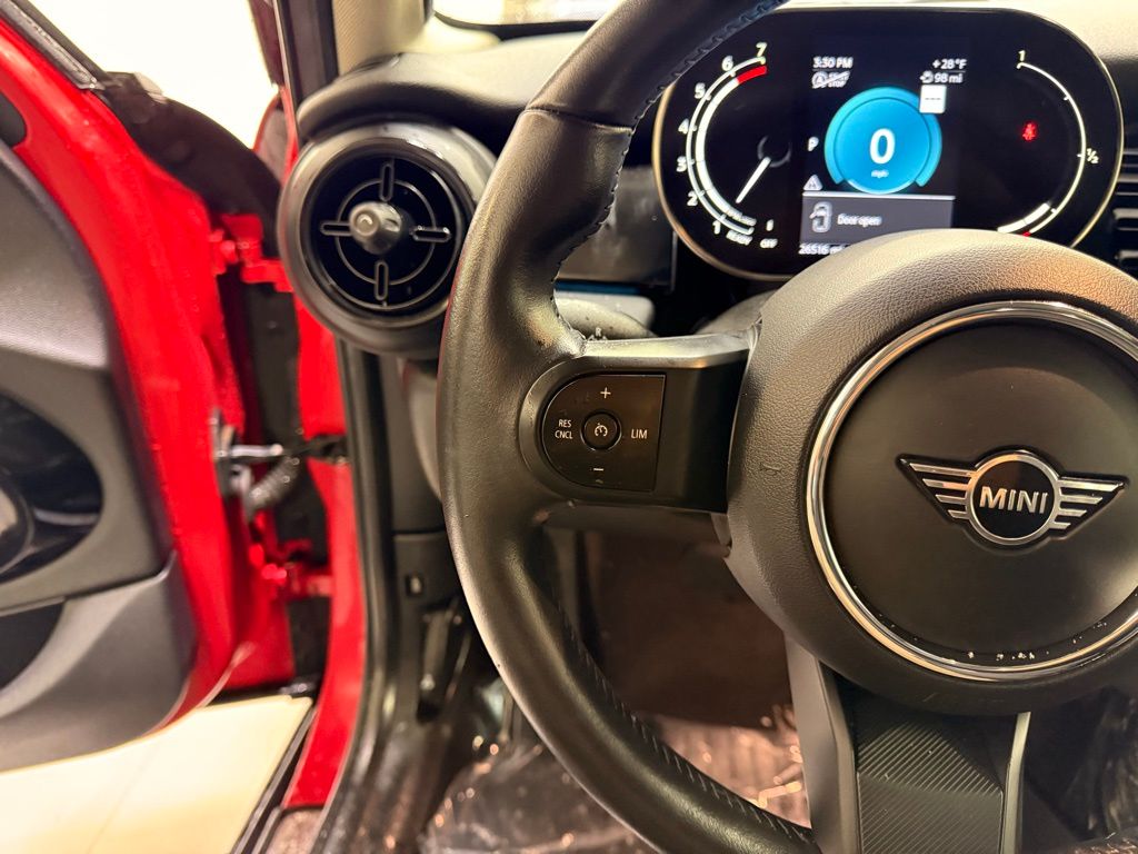 Thumbnail: 2022 MINI Cooper - 13