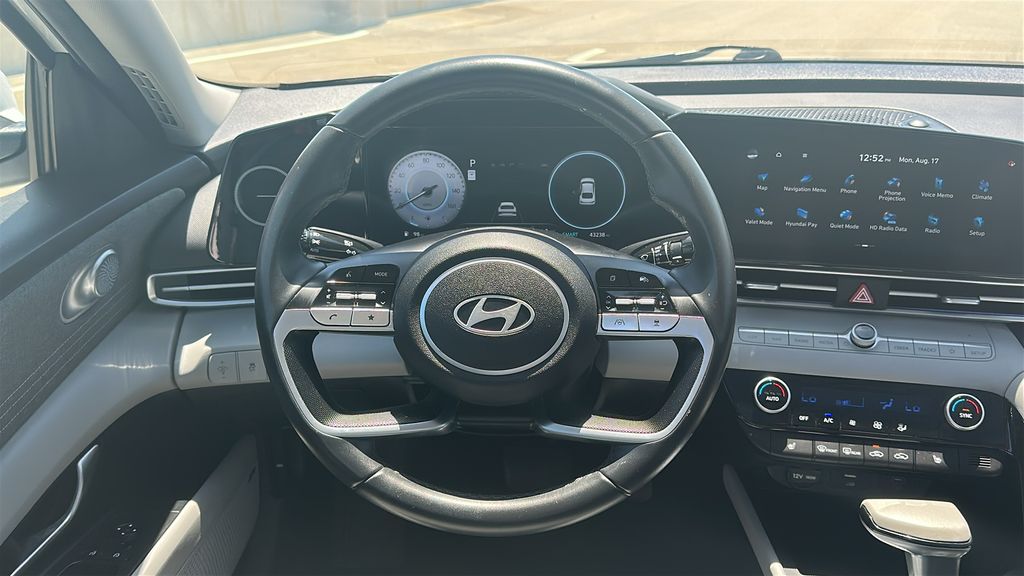 2025 Hyundai Elantra Limited White at Baytown Hyundai