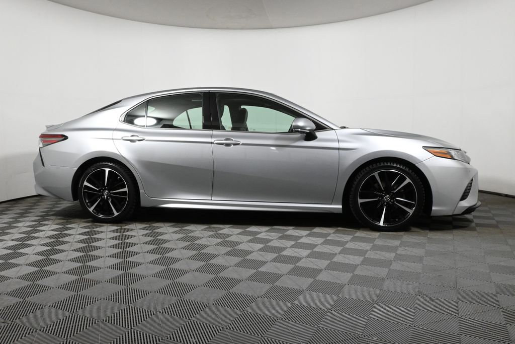 2018 Toyota Camry XSE 8