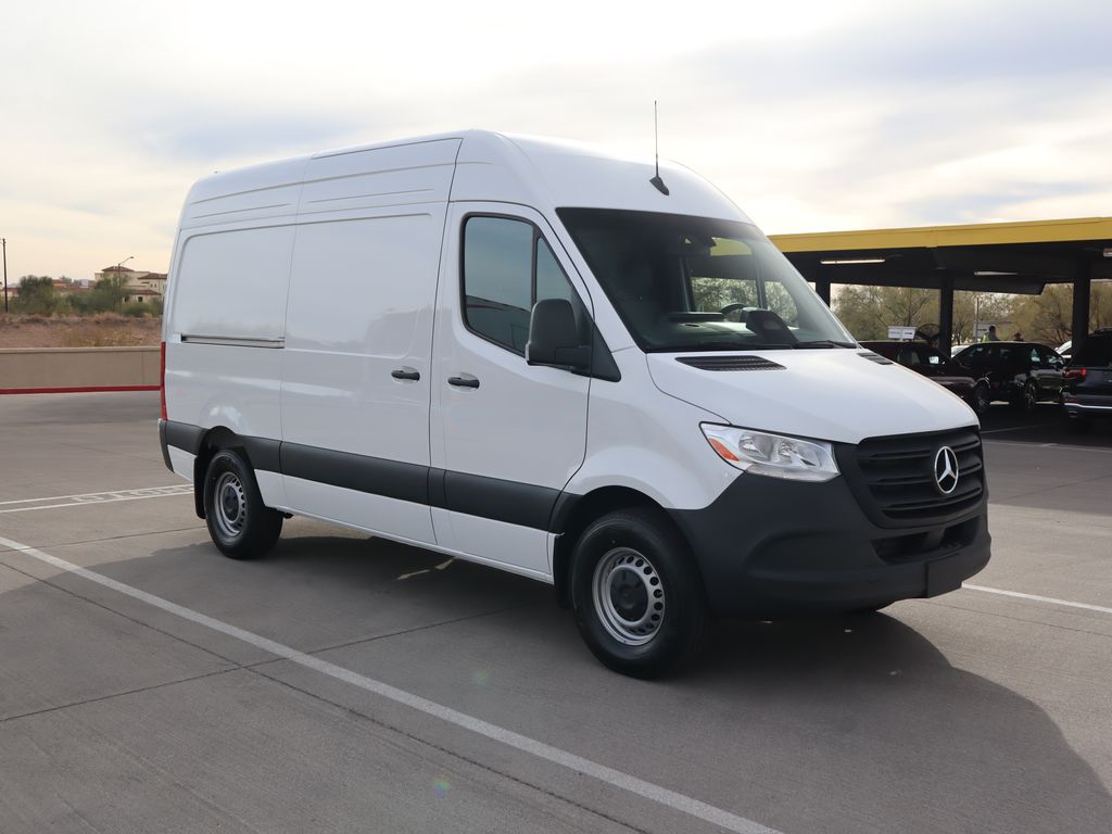 2025 Mercedes-Benz Sprinter 2500 3