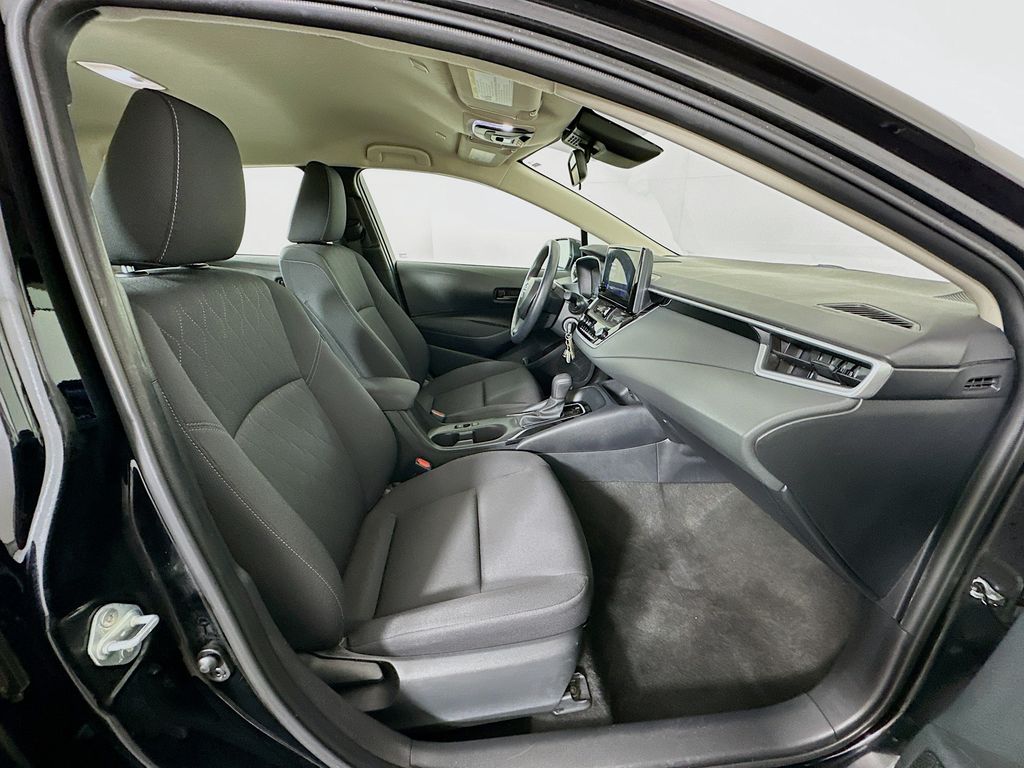 2024 Toyota Corolla LE 26
