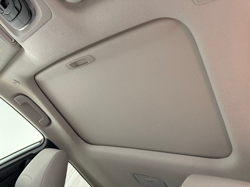 Thumbnail: 2023 Toyota Corolla Cross - 19