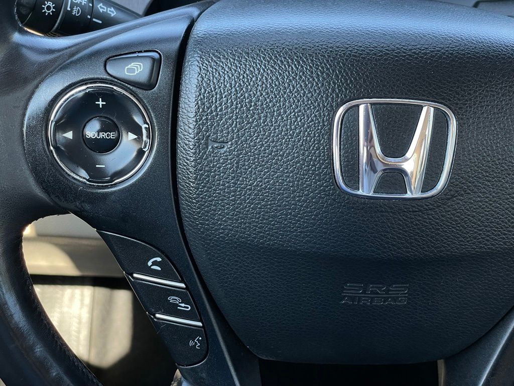 Thumbnail: 2015 Honda Accord - 15