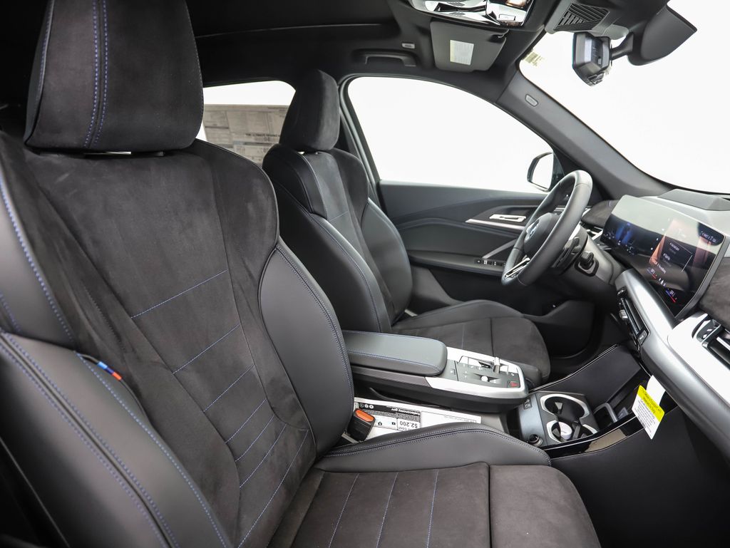 Thumbnail: 2026 BMW X1 - 31