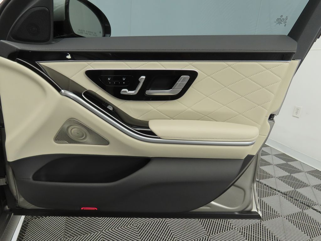 2023 Mercedes-Benz S-Class S 580 25