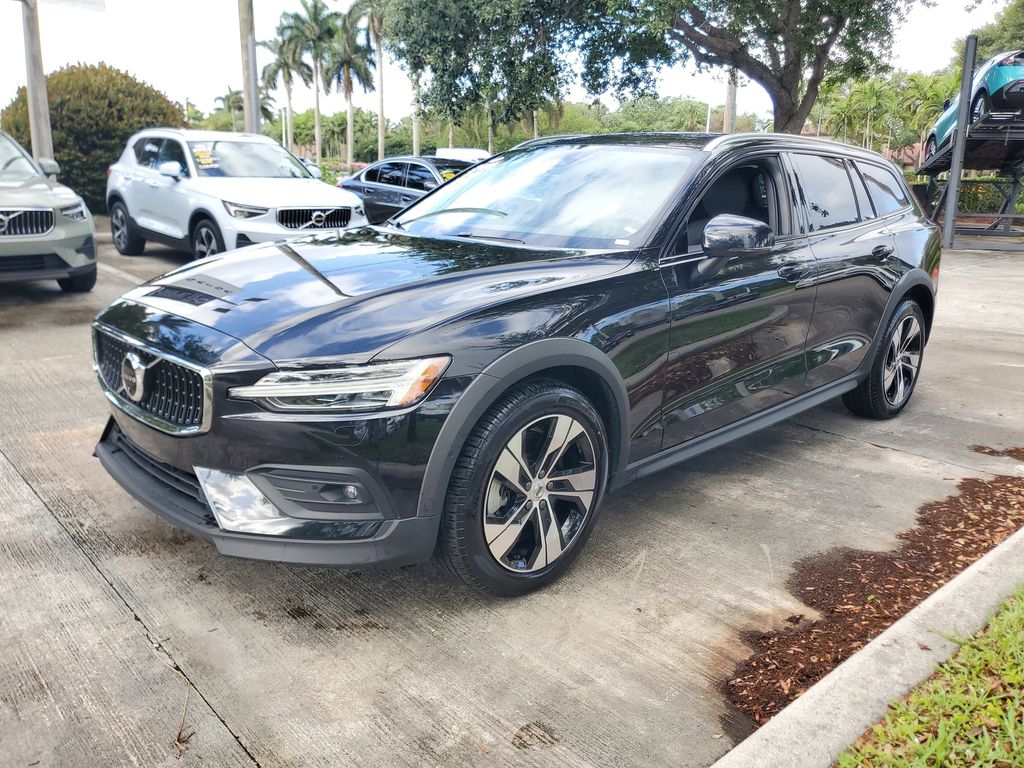 used 2024 Volvo V60 Cross Country car, priced at $34,895