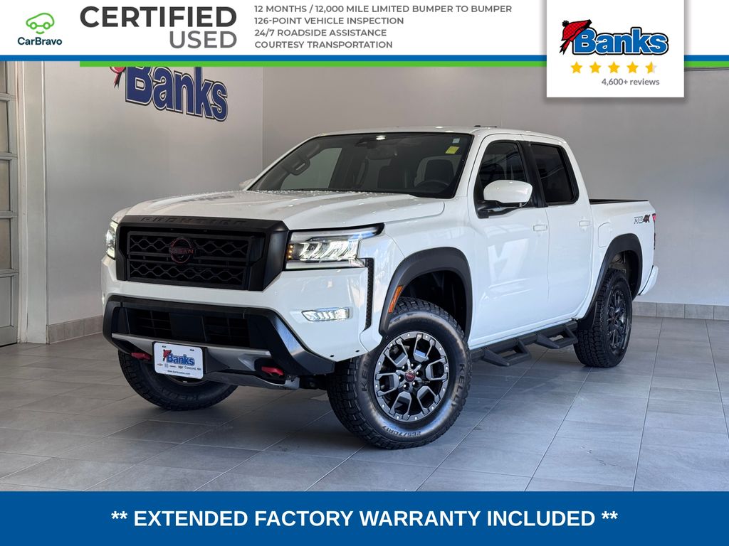 Glacier White 2022 Nissan Frontier Pickup Truck Four-Wheel Drive 9-Speed Automatic